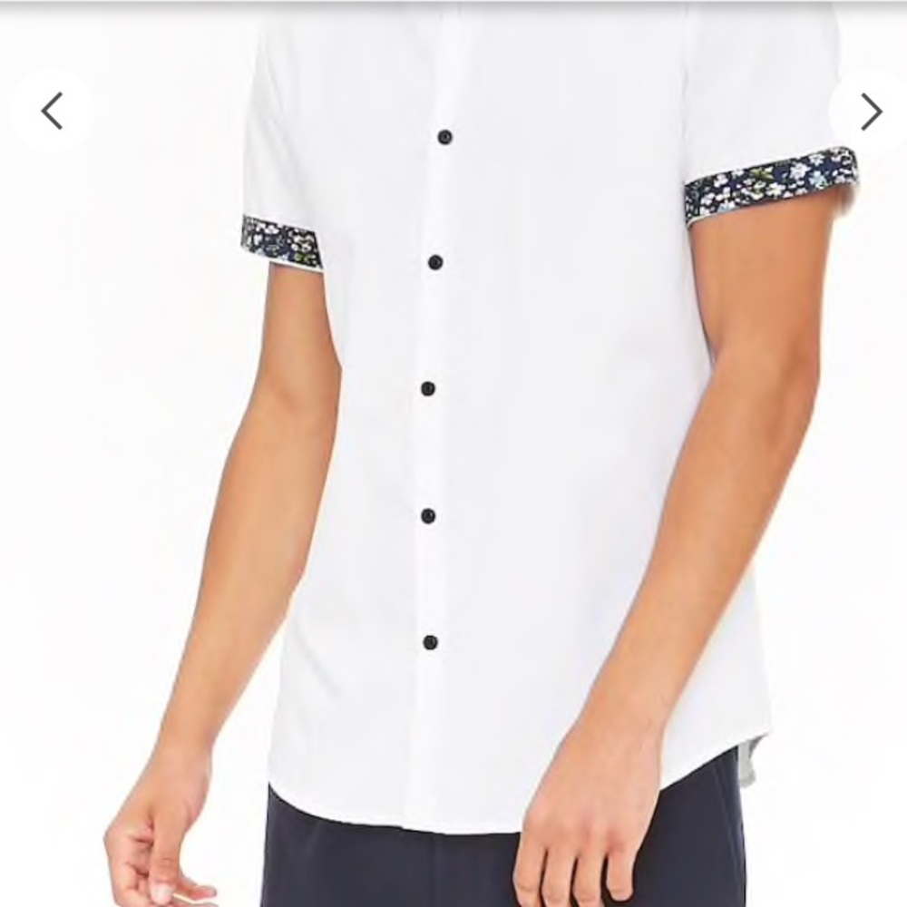 *SOLD on depop* Collared button up white shirt